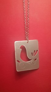 N39 PENDANT - Bird - Metal cut out 